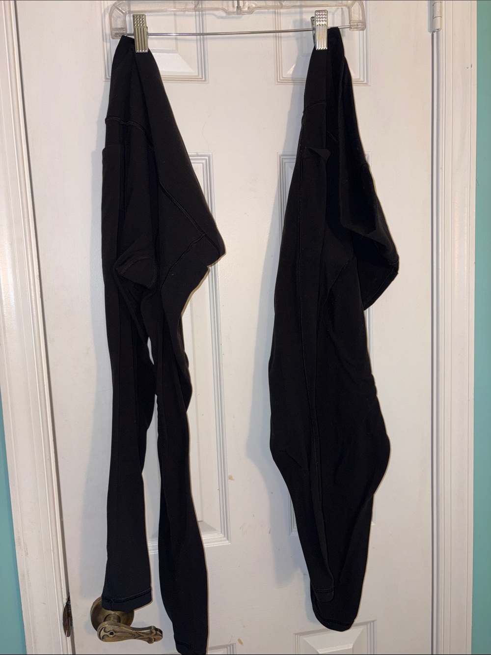 Athleta Set of 2 - Salutation Stash Pocket 7/8 Legging